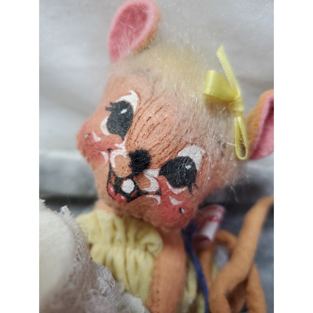 Annalee  Doll Happy Birthday‎ Cake Vintage Mouse Doll